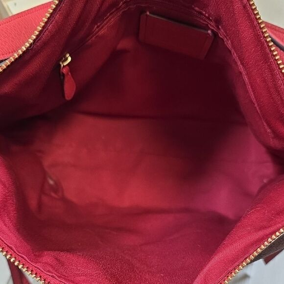 Coach Marlon Hobo In Signature Canvas With Wallet - Picture 10 of 16